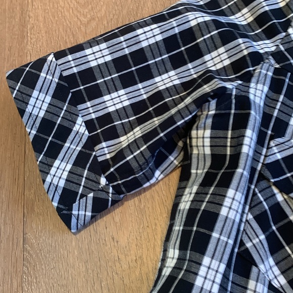 D&G fitted shirt size 38 - Picture 4 of 6